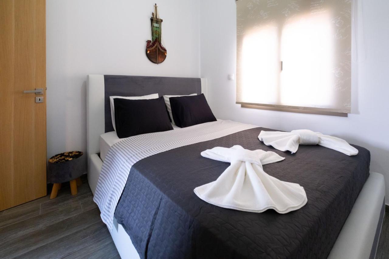 Seaside Flat With Hydromassage Daire Mochlos Dış mekan fotoğraf
