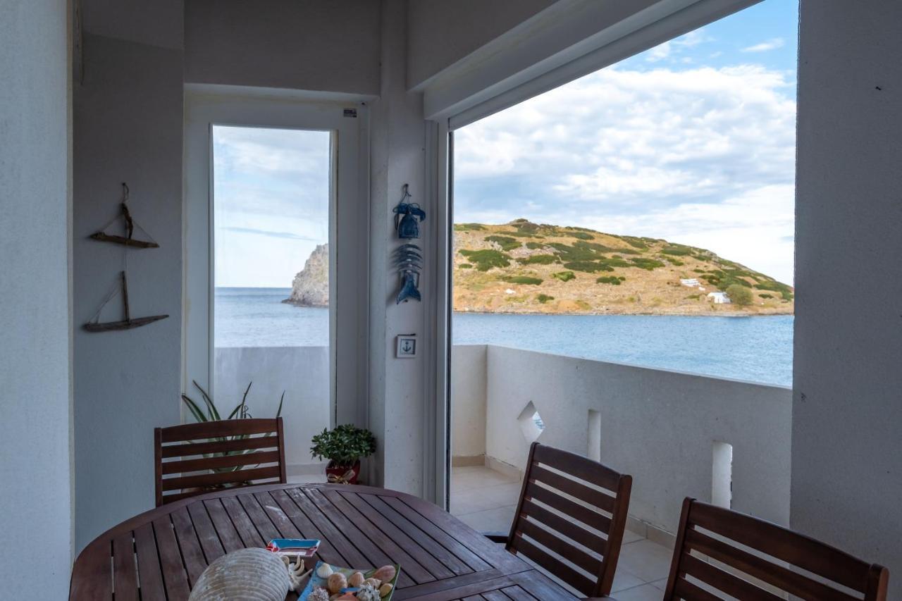 Seaside Flat With Hydromassage Daire Mochlos Dış mekan fotoğraf